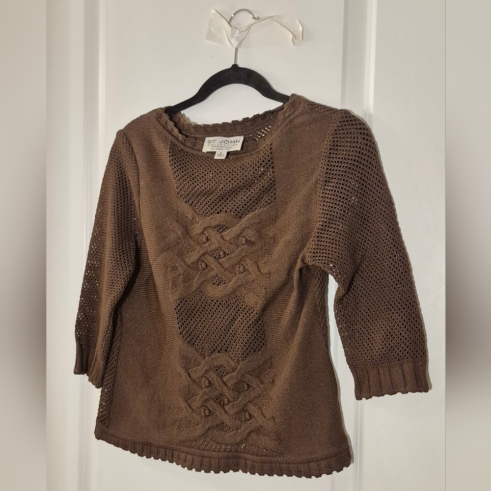 St. John Elegant Brown Crew Neck Sweater